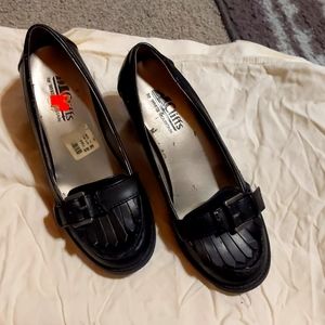 black shoes, sz 6 1/2, nwot
